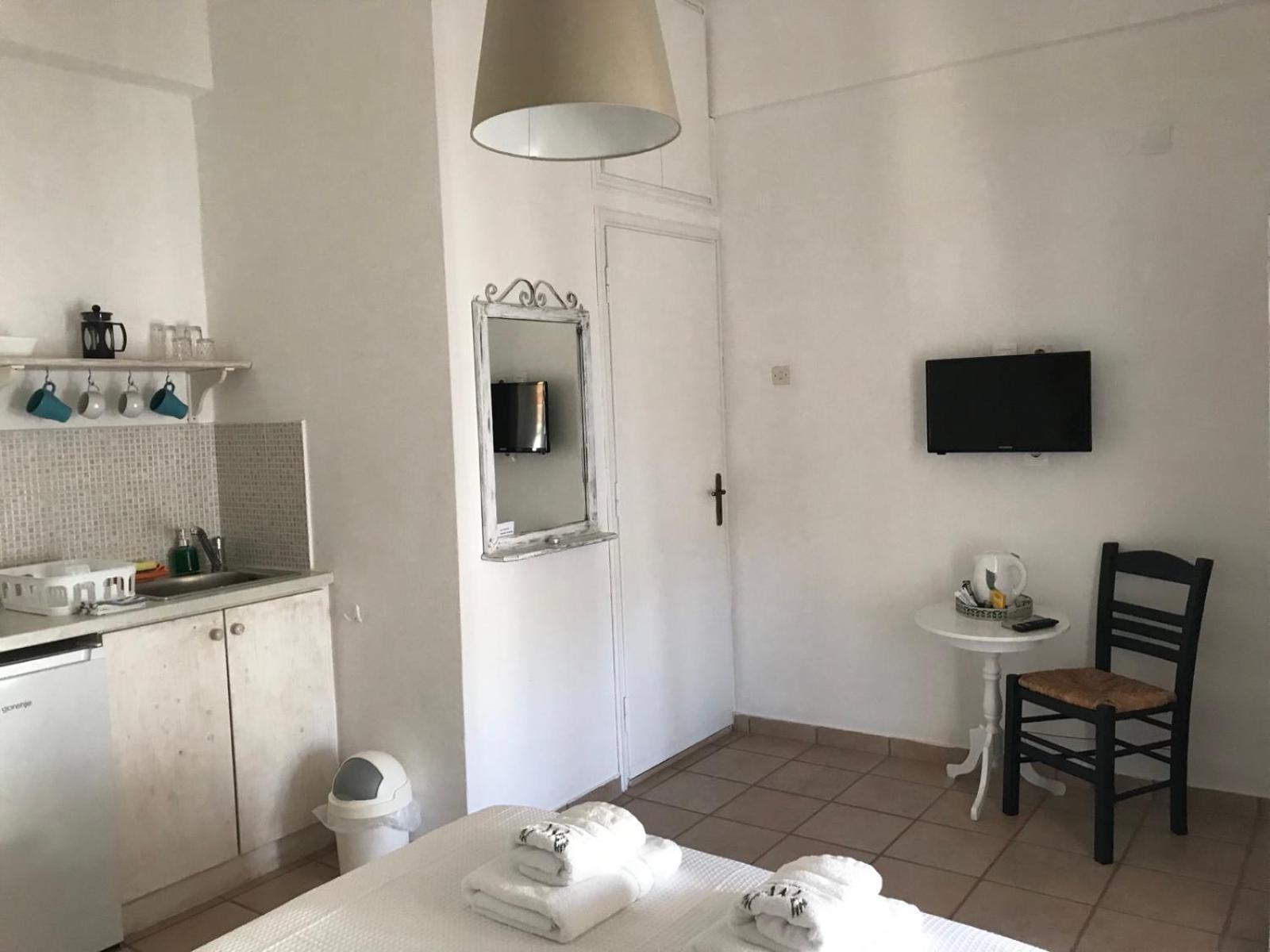 Morpheus Rooms Кинион Экстерьер фото